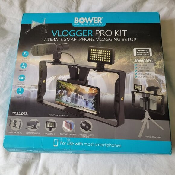 Bower Vlogger pro Kit Smartphone Vlogging Set up mic, light and housing - Picture 1 of 3